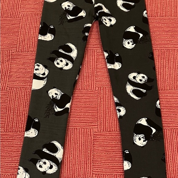 Women’s XS / S cozy Panda print thick fleece Leggings - Picture 1 of 16
